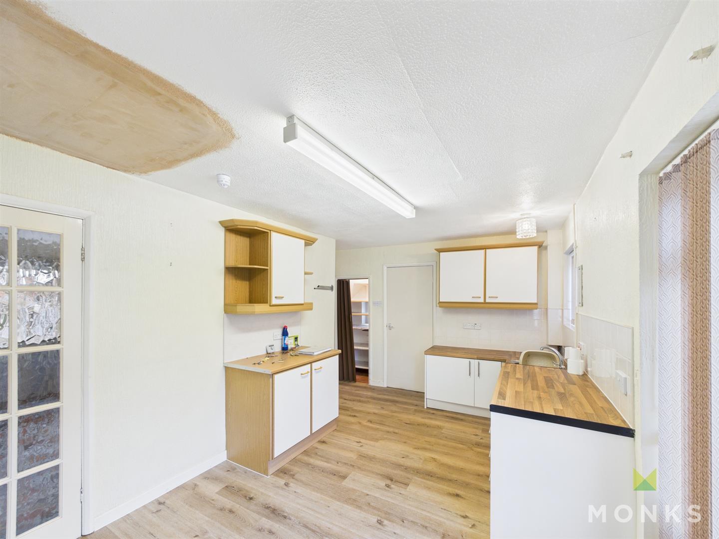 16 Glebelands, Shrewsbury, SY4 4JT For Sale